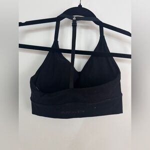 Alphalete Black Sports Bra with Adjustable Straps and Elastic Band